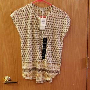 NWT ucky Brand cap sleeve shirt. Xs.